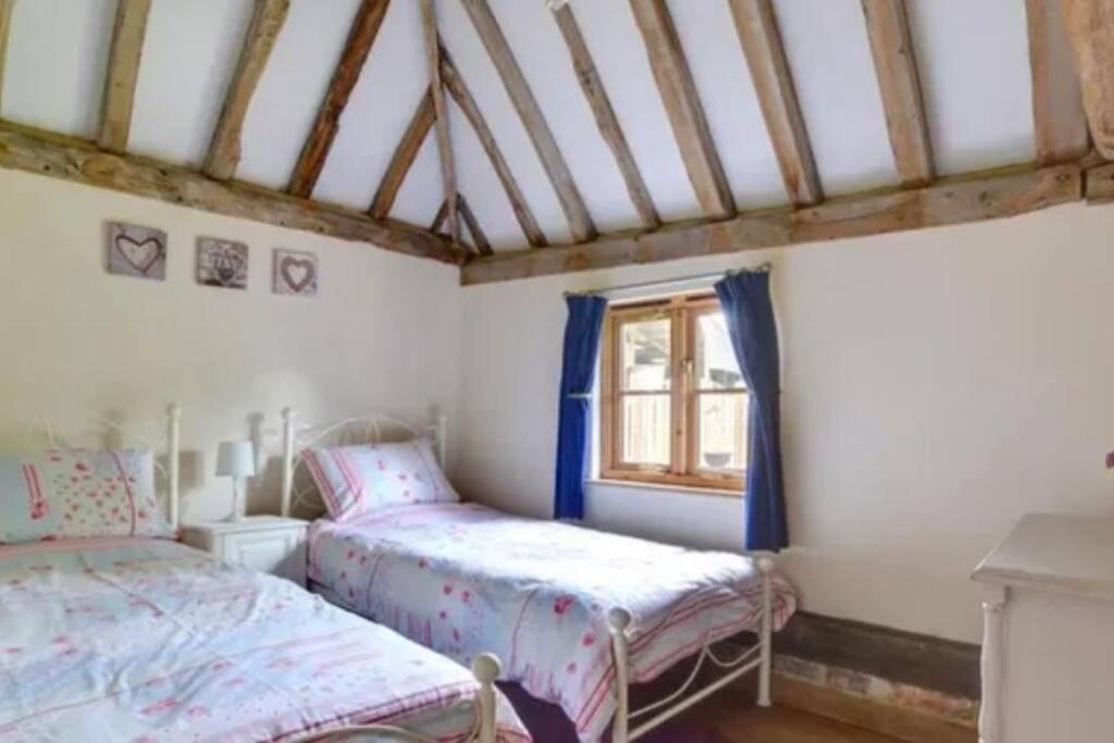Charming Picturesque Cottage - Nr Tenterden & Rye, Pets Welcomed Rolvenden Eksteriør billede