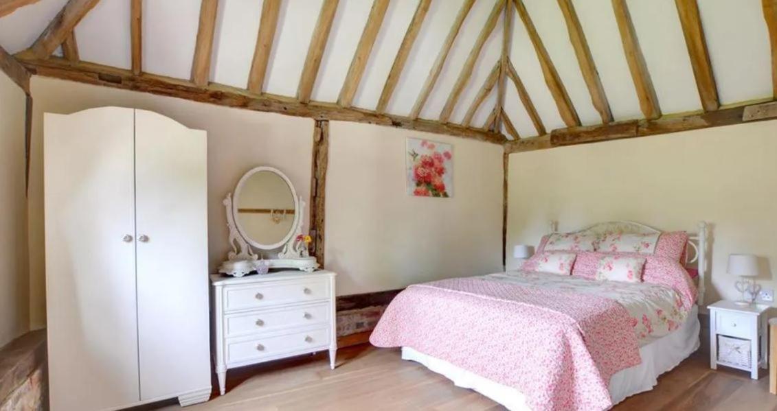 Charming Picturesque Cottage - Nr Tenterden & Rye, Pets Welcomed Rolvenden Eksteriør billede